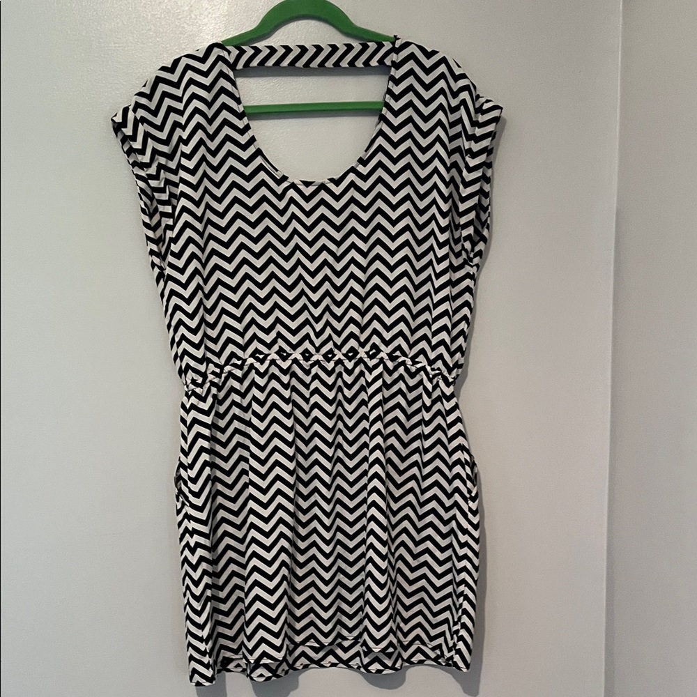 Candies Chevron Patterned Women's Dress XL - Picture 6 of 7